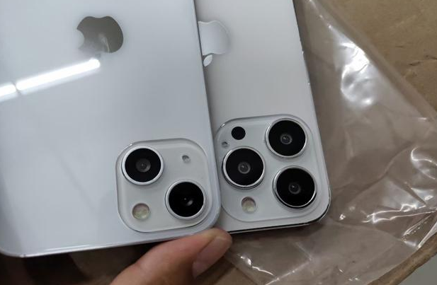 夏津苹果手机维修分享iPhone 13‌机模长什么样 